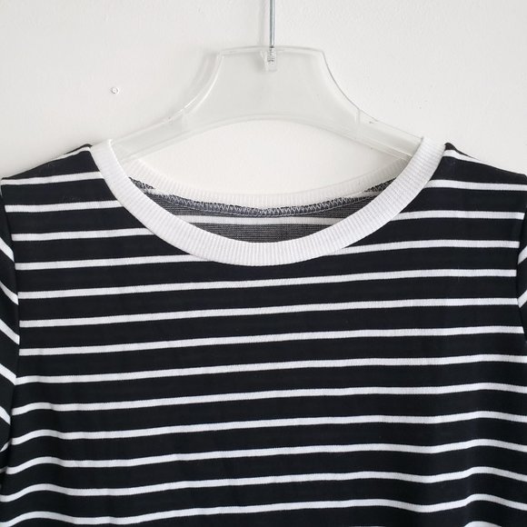 Striped Black & White Ringer Tee Short Sleeve 90s Vibes // Size Small - Picture 3 of 7